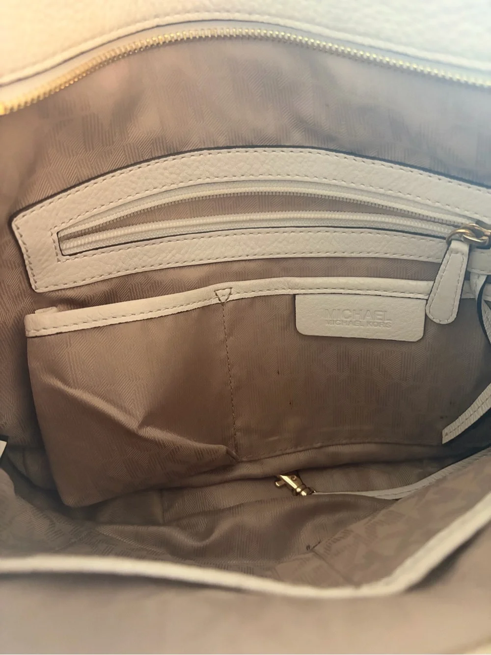 Michael Kors White Pebbled Leather Hobo Bag